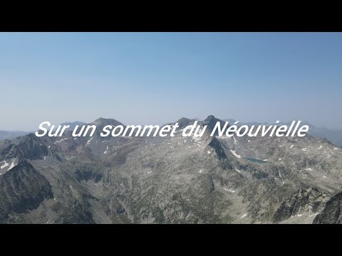 Perdus sur les hauteurs du Néouvielle ( 3000m) dans les Pyrénées - Ascencion et escalade d'un pic